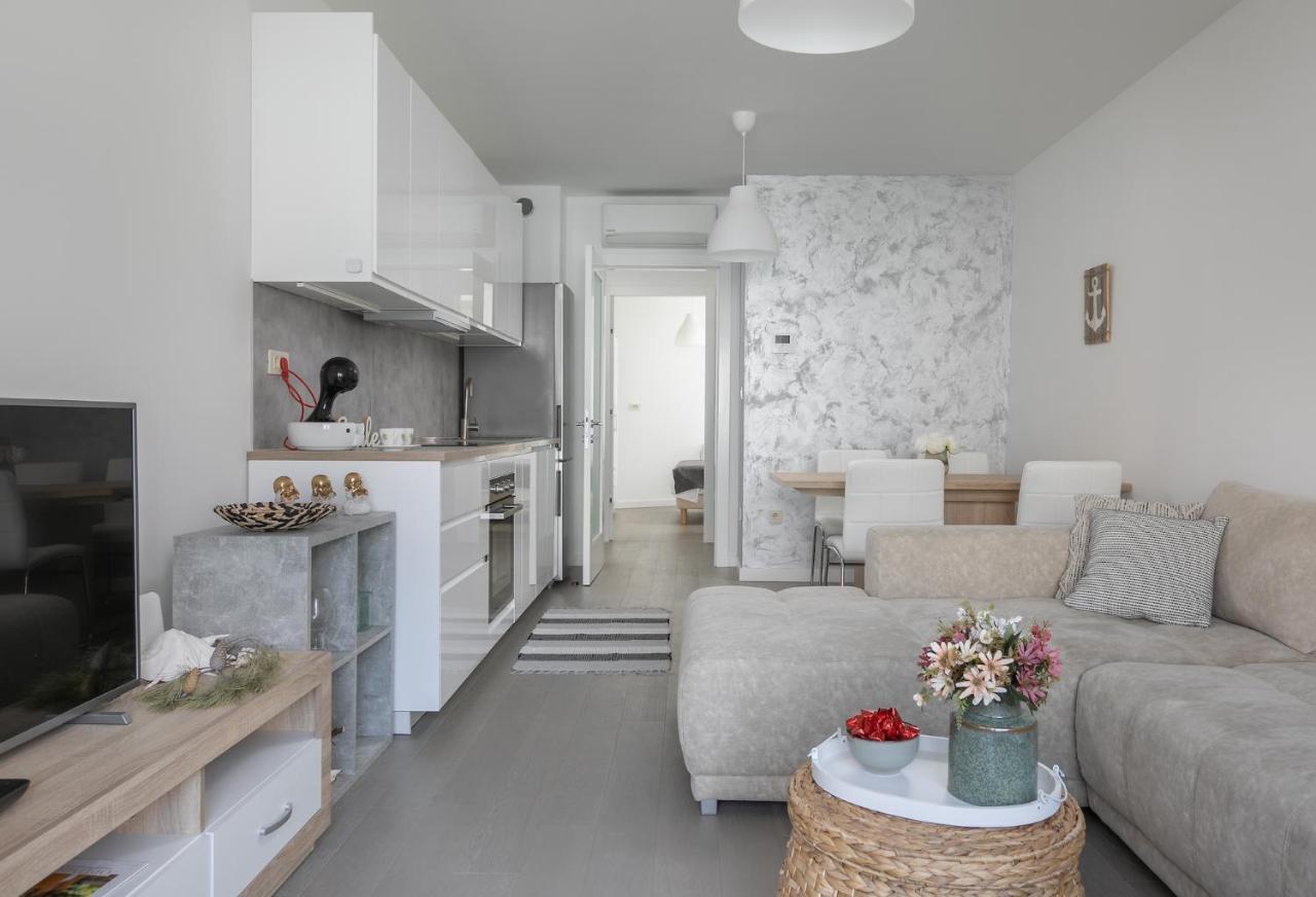 Silver Sea Apartment Makarska Exterior foto